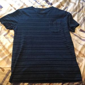 Men’s pocket Tee Size Medium